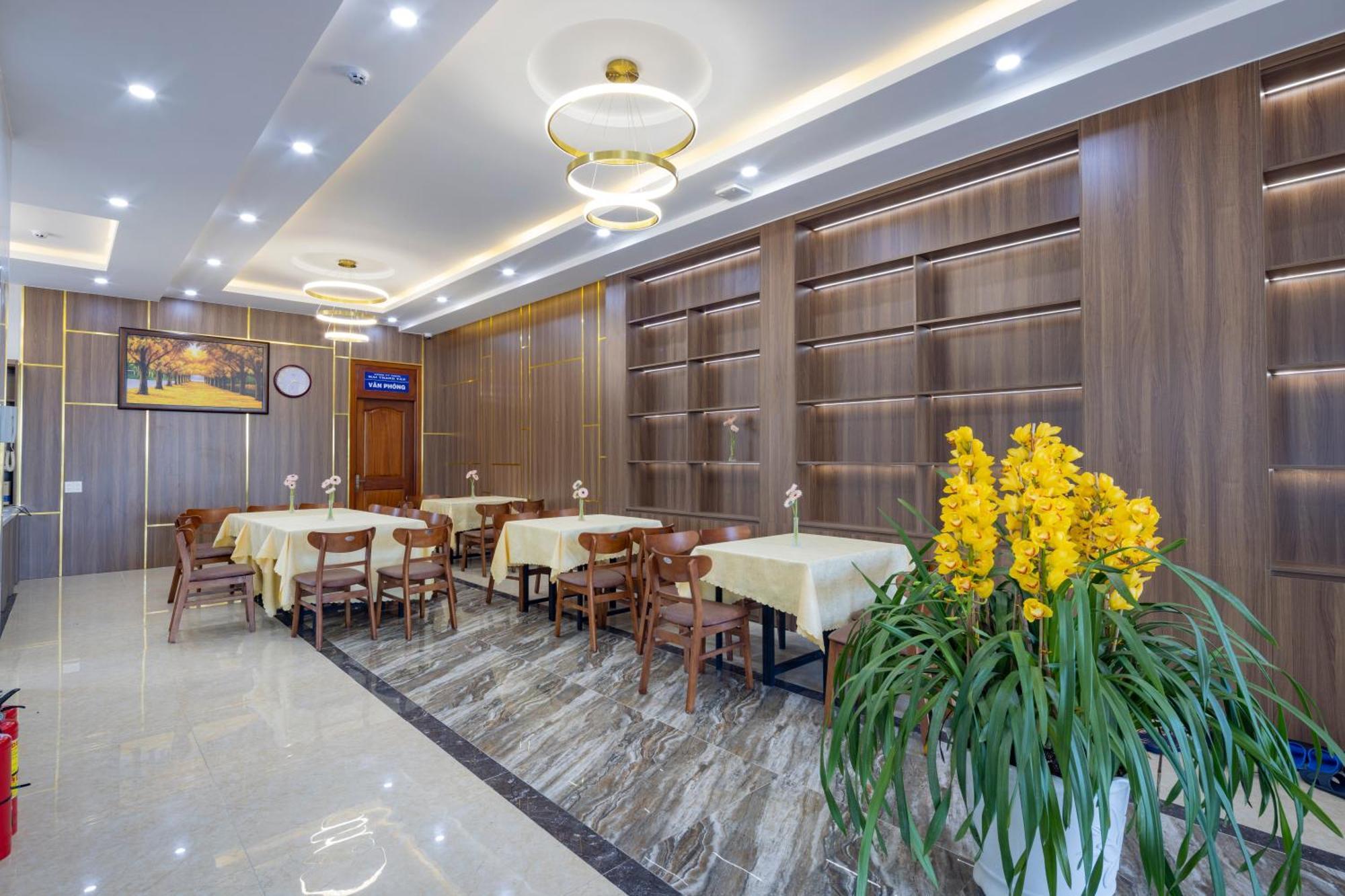 Romance Hotel Dalat Exterior photo